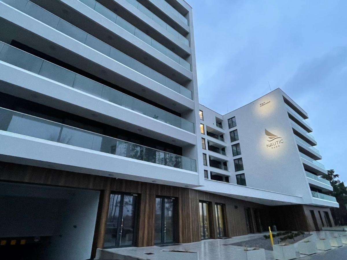 Apartament Morski Widok Nautic Park 51 Darlowko Exterior foto